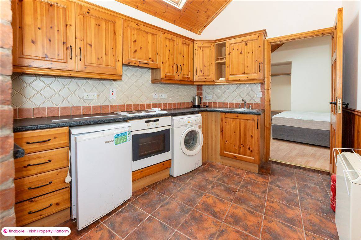Semi-detached house for Sale in Knocklong, Limerick