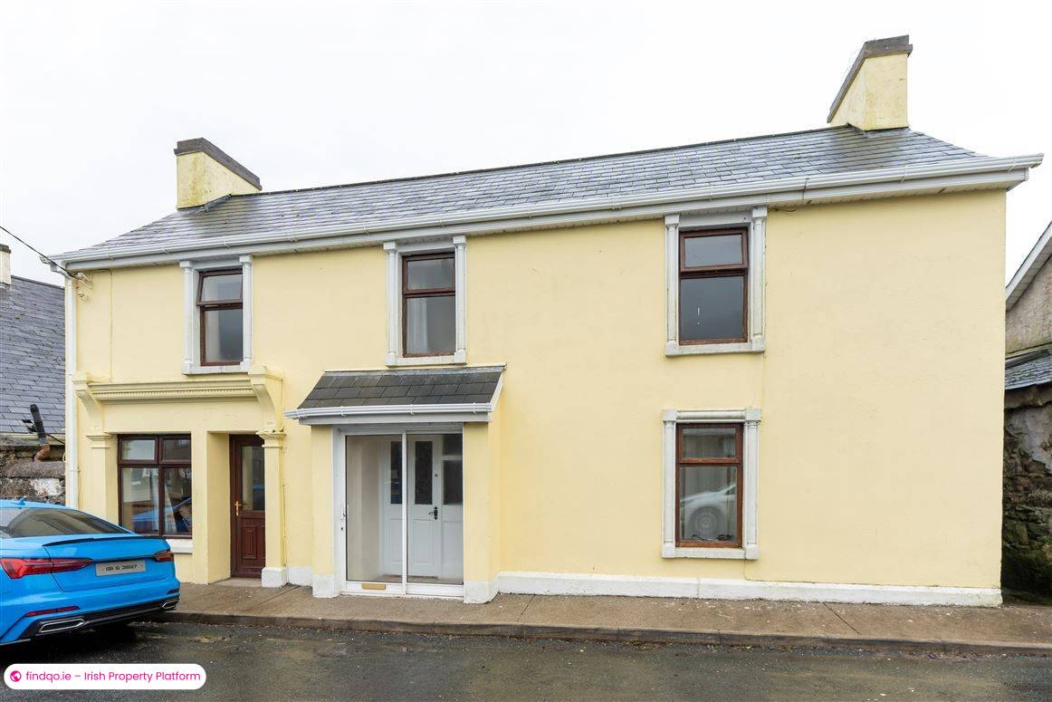 Semi-detached house for Sale in Knocklong, Limerick