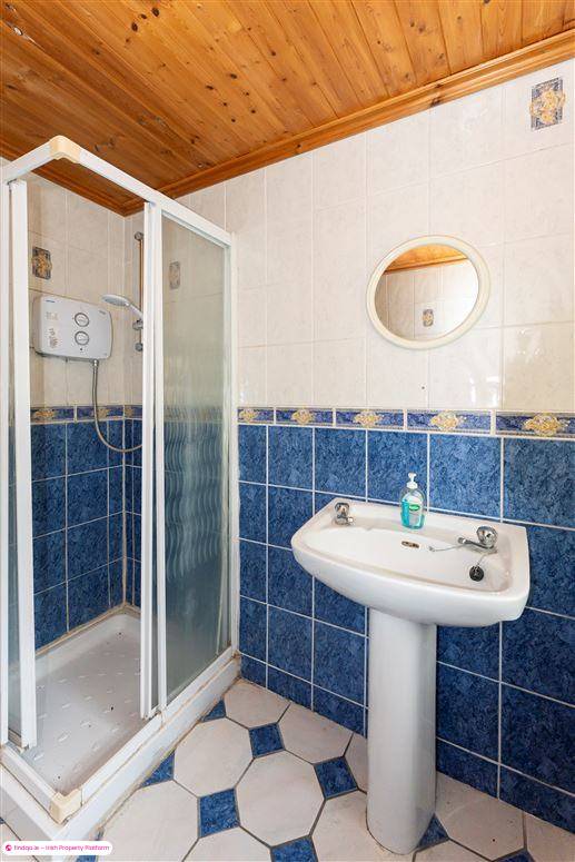 Semi-detached house for Sale in Knocklong, Limerick