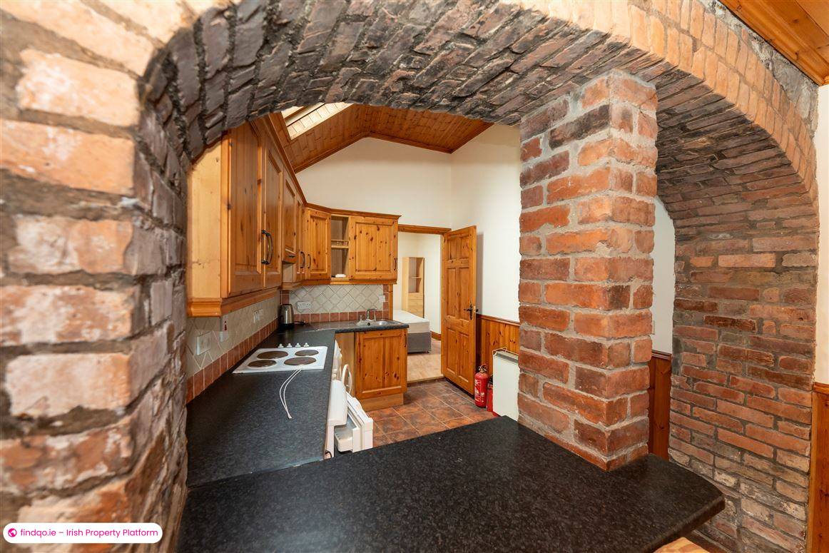 Semi-detached house for Sale in Knocklong, Limerick