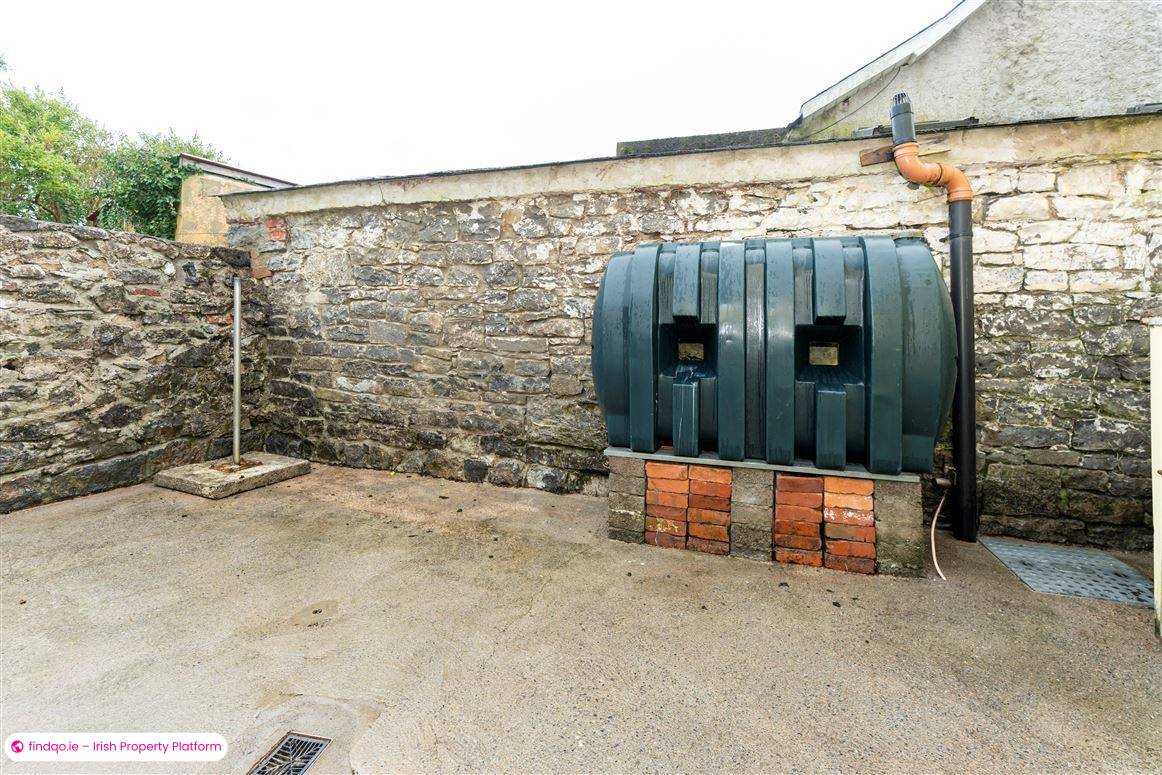 Semi-detached house for Sale in Knocklong, Limerick