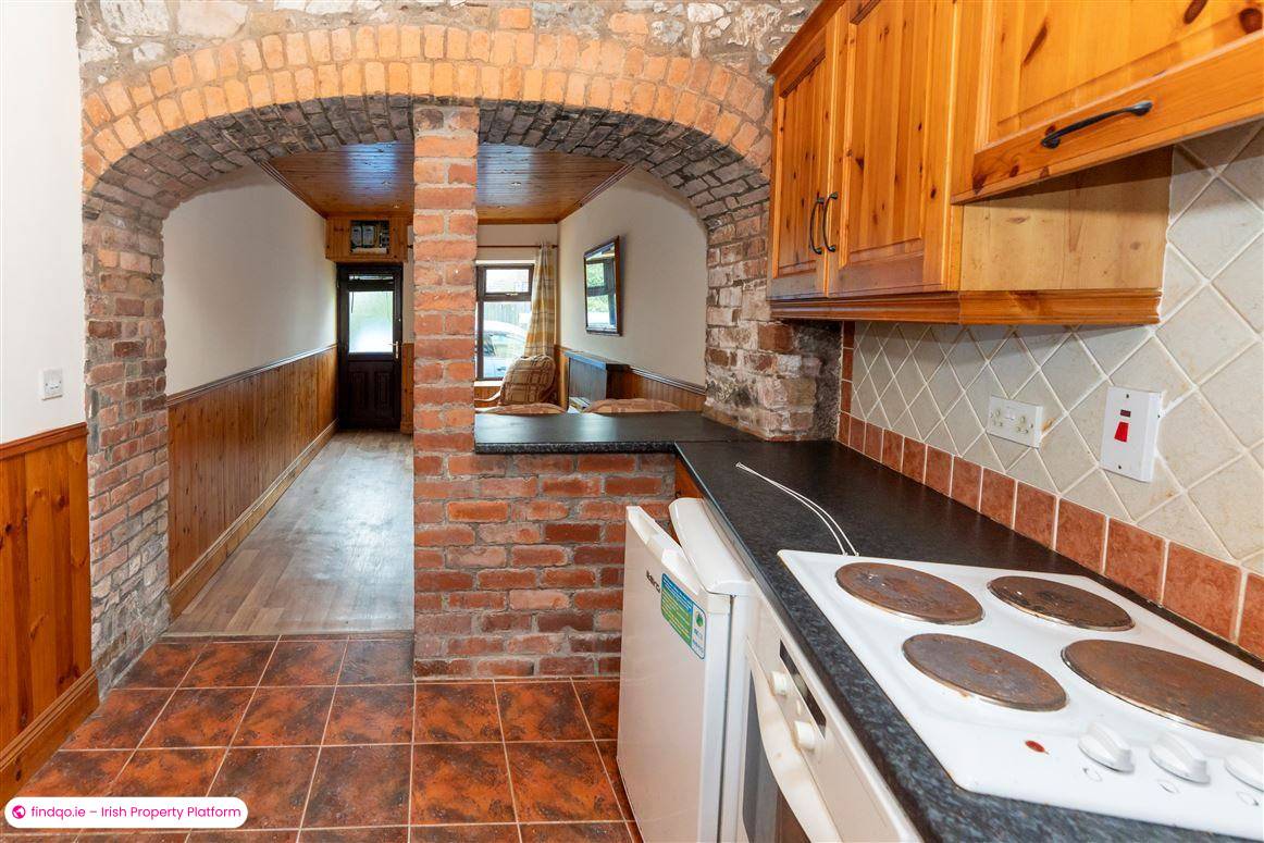 Semi-detached house for Sale in Knocklong, Limerick
