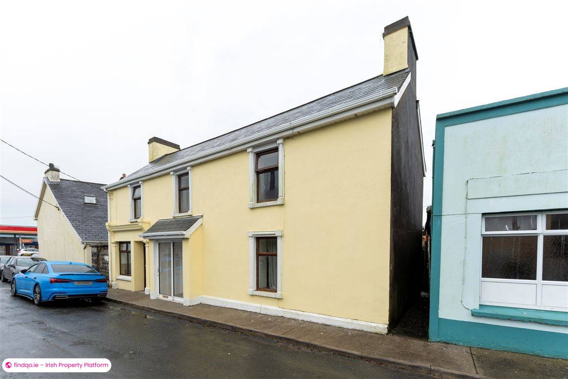 Semi-detached house for Sale in Knocklong, Limerick