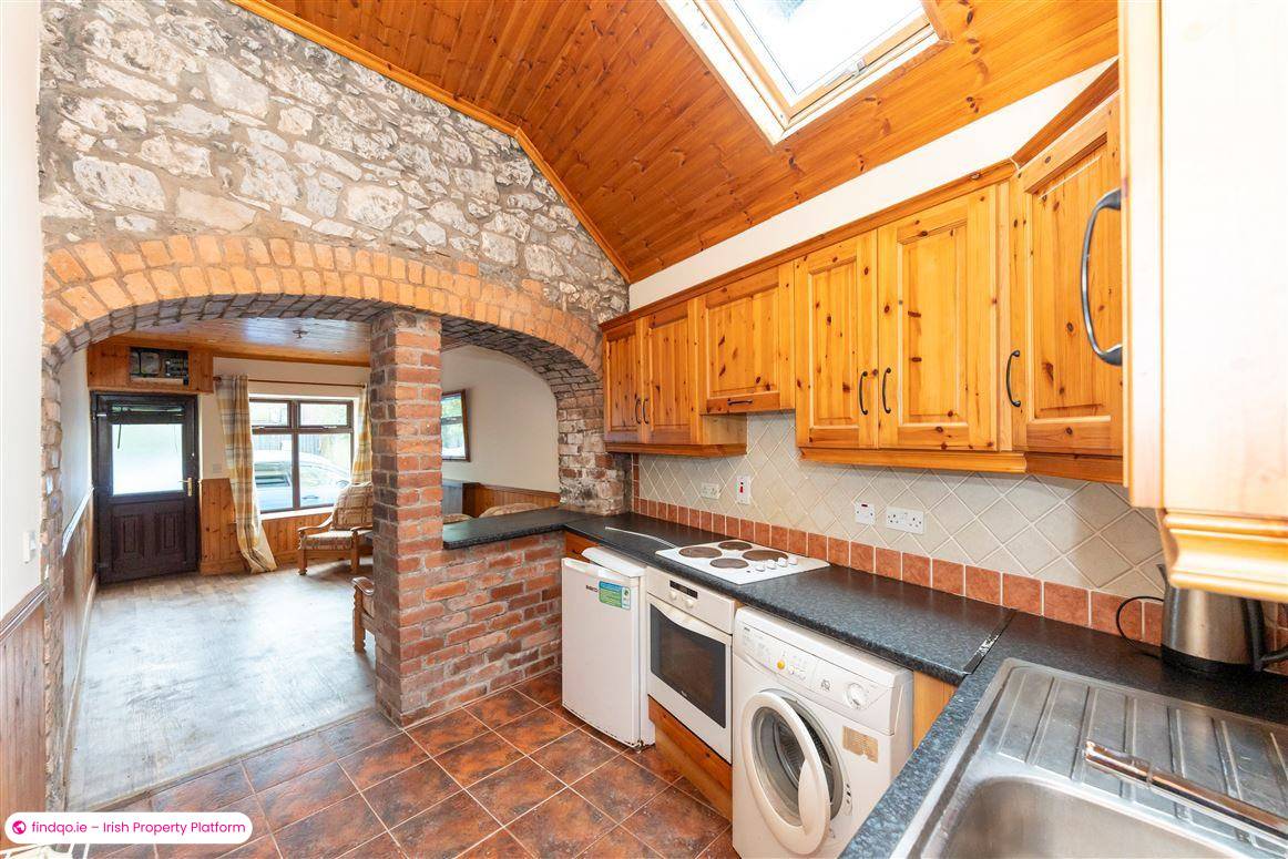 Semi-detached house for Sale in Knocklong, Limerick