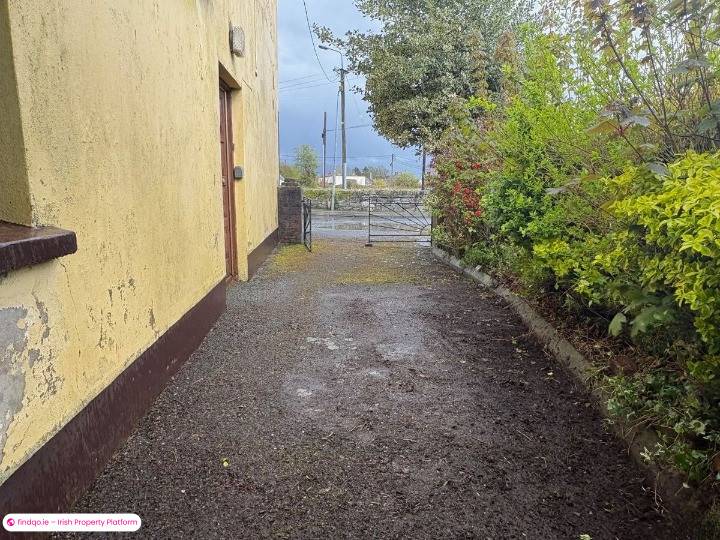 Detached house for Sale in Dundalk, Louth