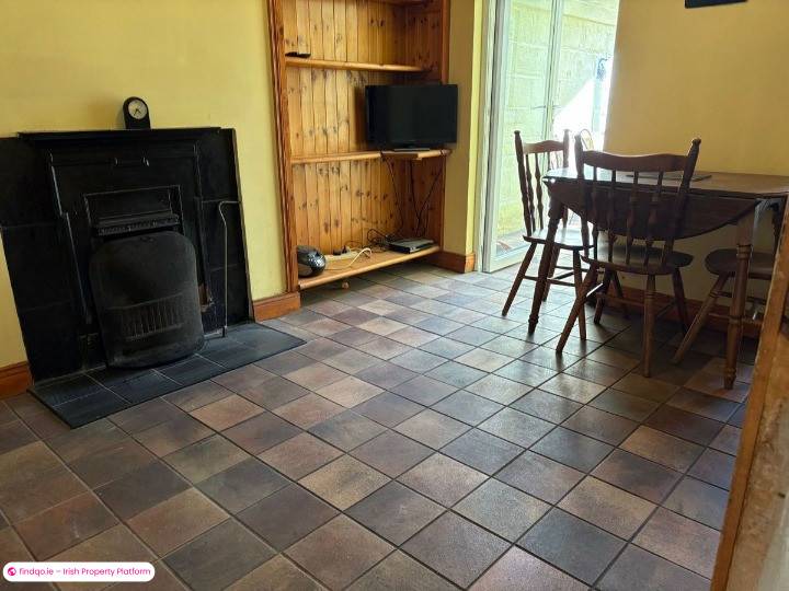 Terraced house for Sale in Dundalk, Louth