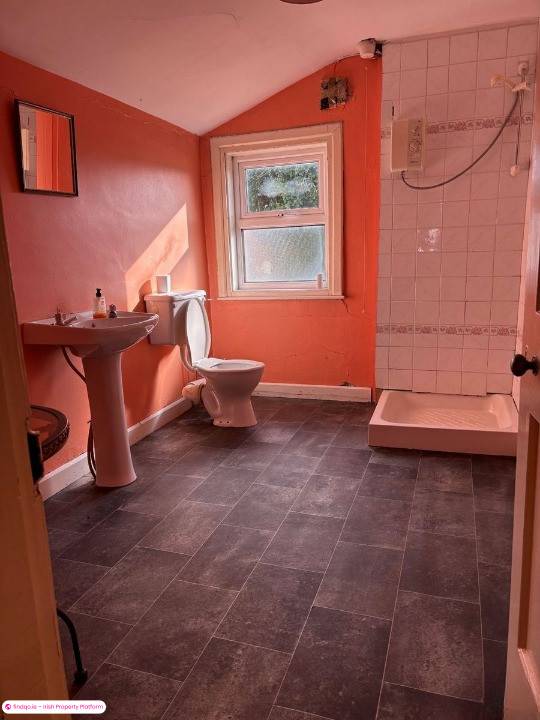 Terraced house for Sale in Dundalk, Louth