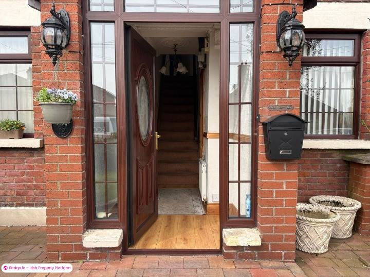 End of terrace house for Sale in Dundalk, Louth