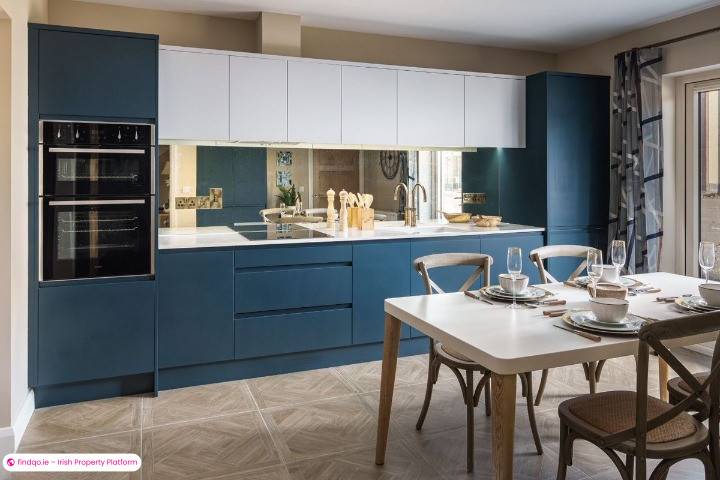 Semi-detached house for Sale in Blackrock, Louth