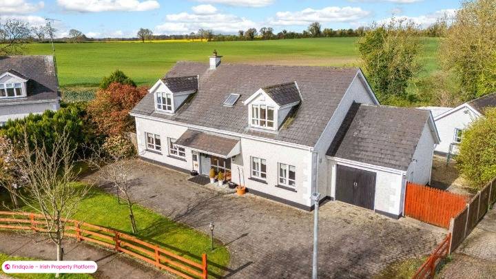 Detached house for Sale in Kildalkey, Meath