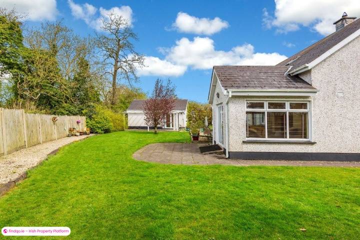 Detached house for Sale in Kildalkey, Meath