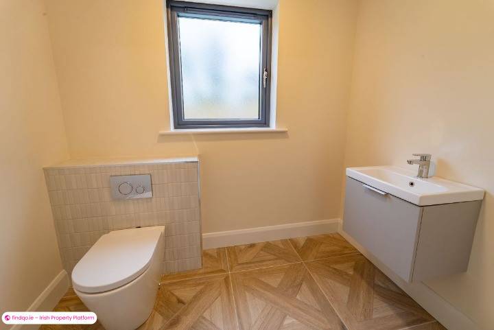 Detached house for Sale in Mountrath, Laois