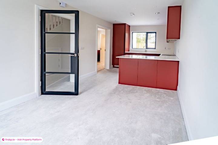 Detached house for Sale in Mountrath, Laois