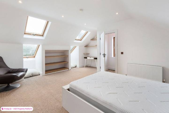 Semi-detached house for Sale in Virginia, Cavan