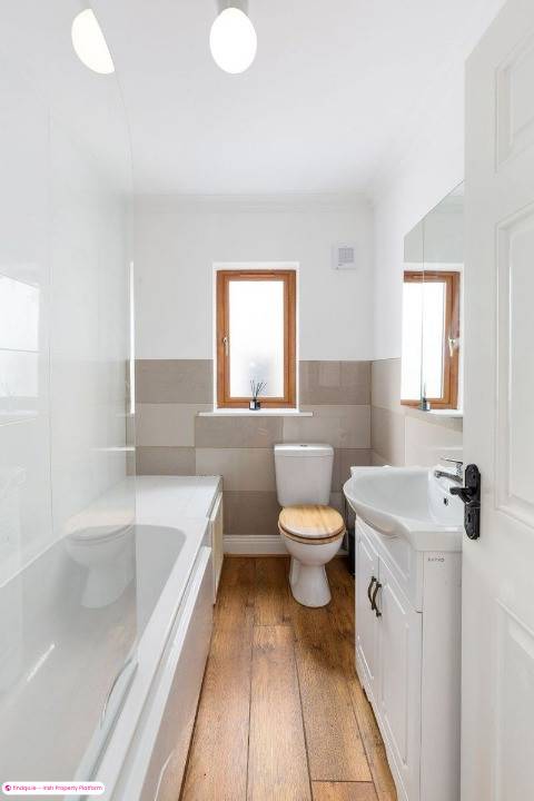 Semi-detached house for Sale in Virginia, Cavan