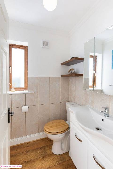 Semi-detached house for Sale in Virginia, Cavan