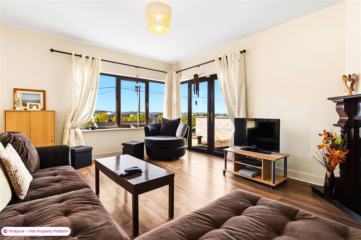 Detached house for Sale in Glounthaune, Cork