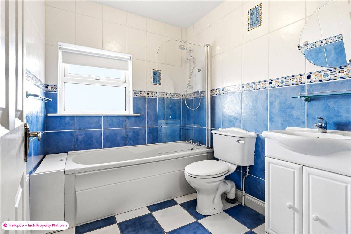 Semi-detached house for Sale in Glanmire, Cork