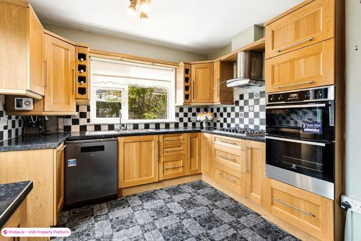 Semi-detached house for Sale in Glanmire, Cork