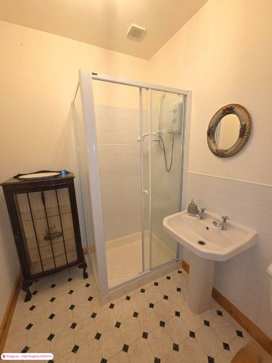 Detached house for Sale in Kildinan, Cork