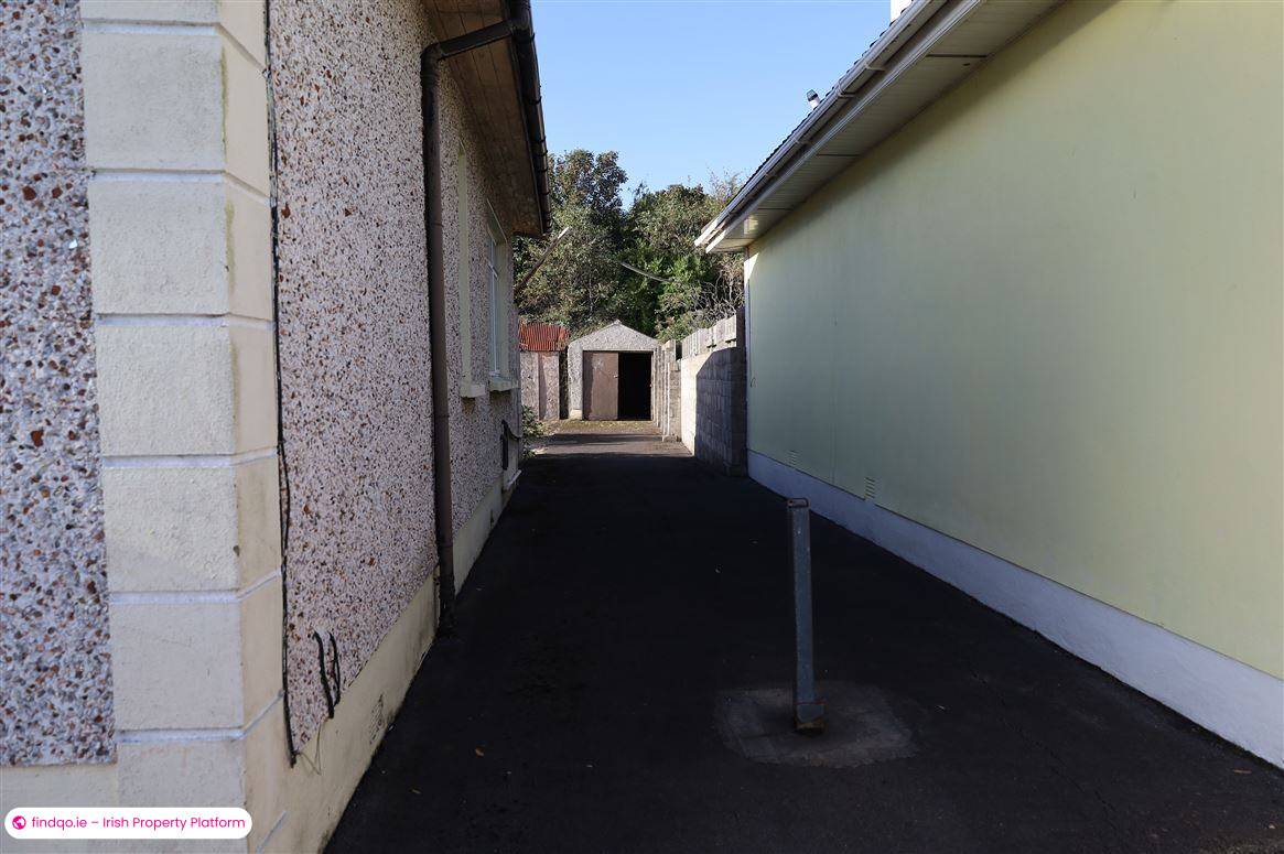Bungalow for Sale in Sutton, Dublin (County)