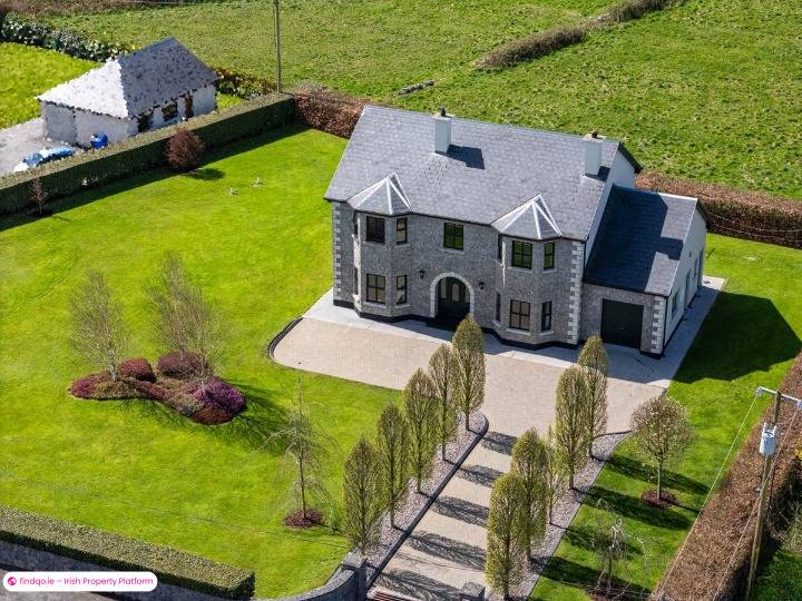 Detached house for Sale in Oranmore, Galway