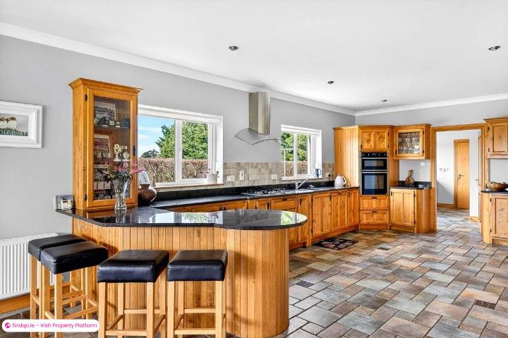 Detached house for Sale in Oranmore, Galway