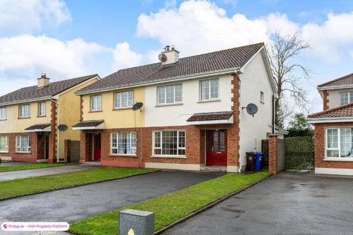 Semi-detached house for Sale in Gort, Galway