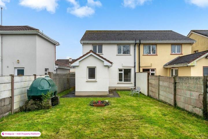 Semi-detached house for Sale in Gort, Galway