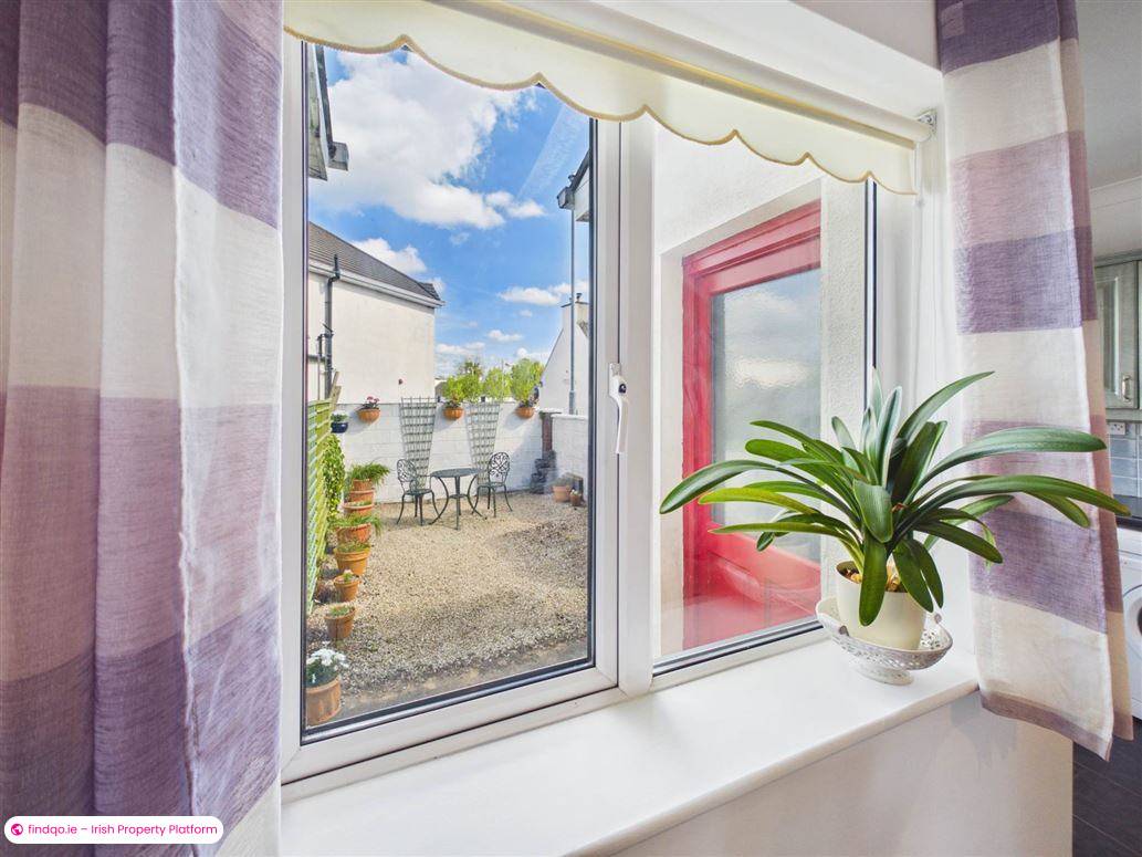 End of terrace house for Sale in Headford, Galway