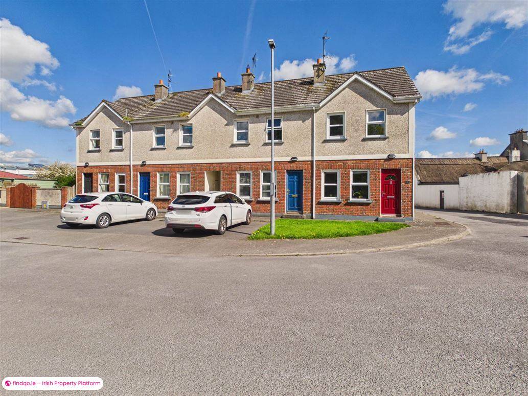 End of terrace house for Sale in Headford, Galway
