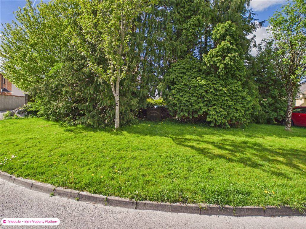 End of terrace house for Sale in Headford, Galway