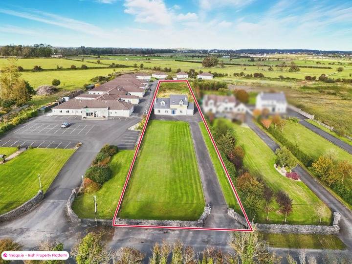 Detached house for Sale in Oranmore, Galway