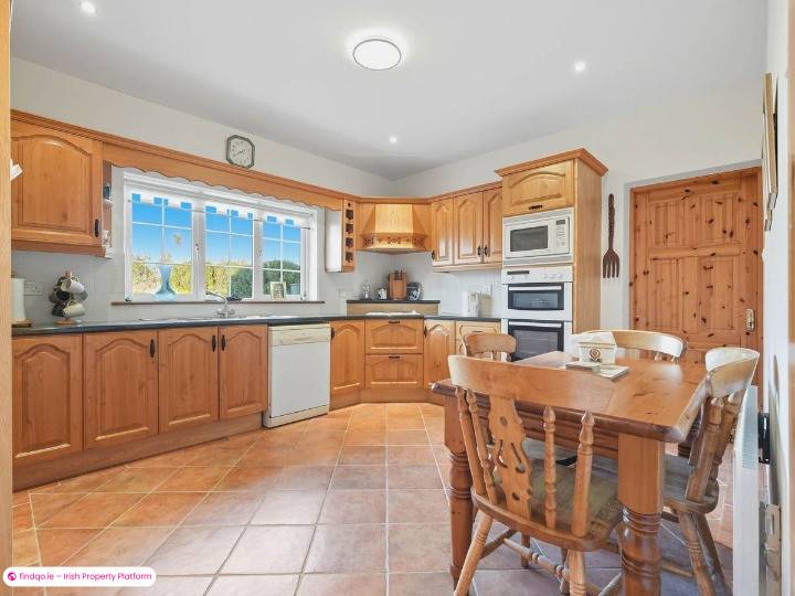 Detached house for Sale in Oranmore, Galway