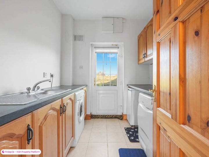Detached house for Sale in Oranmore, Galway