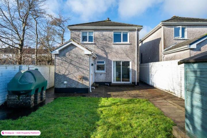 Detached house for Sale in Headford Road, Galway