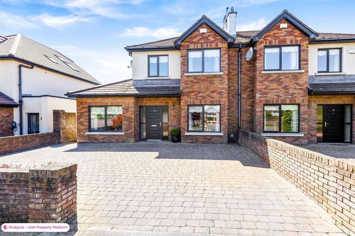 Semi-detached house for Sale in Ashbourne, Meath