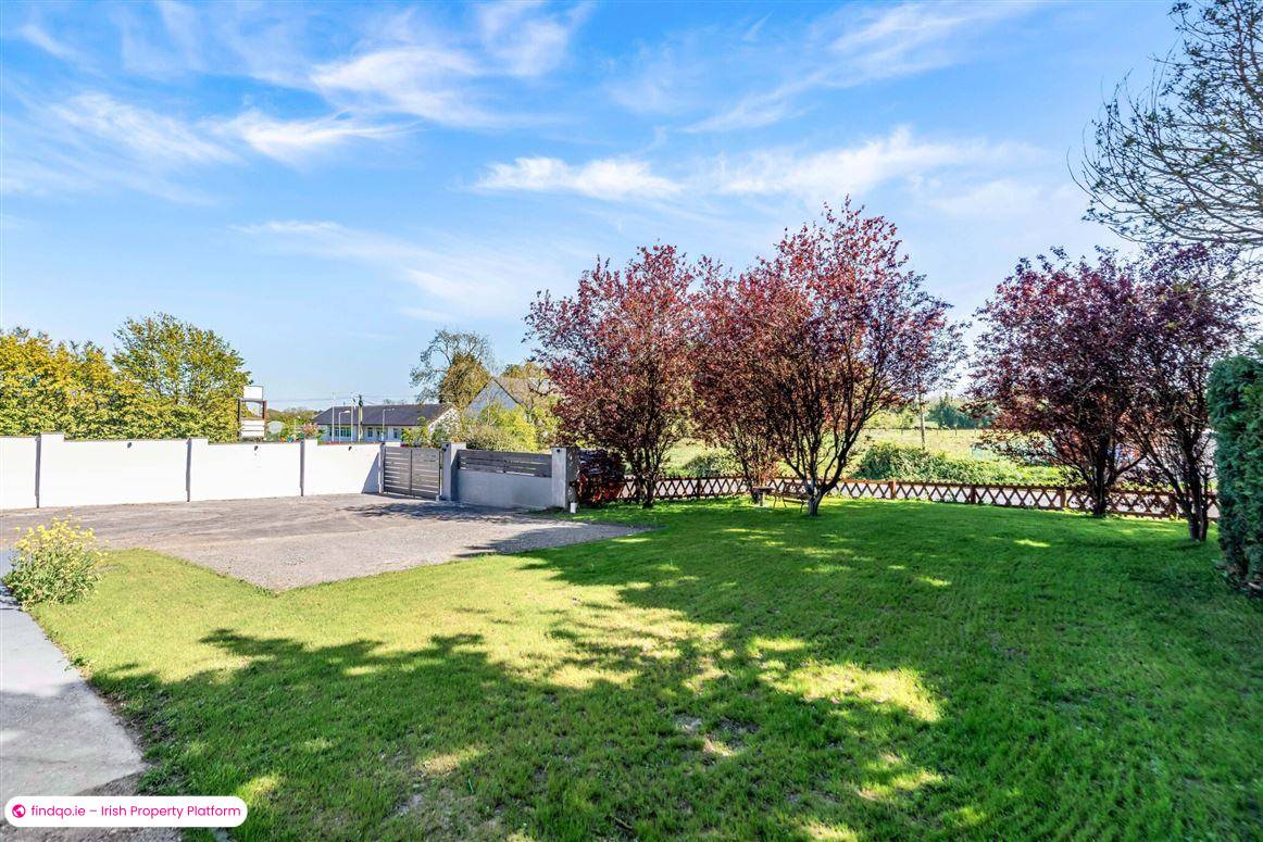 Bungalow for Sale in Tara, Meath