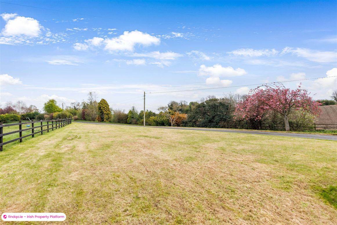 Bungalow for Sale in The Ward, Dublin 11