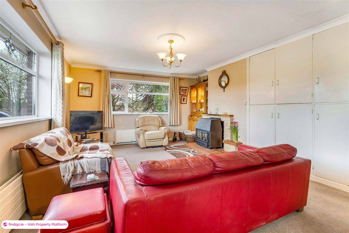 Bungalow for Sale in The Ward, Dublin 11