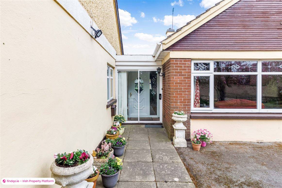 Bungalow for Sale in The Ward, Dublin 11