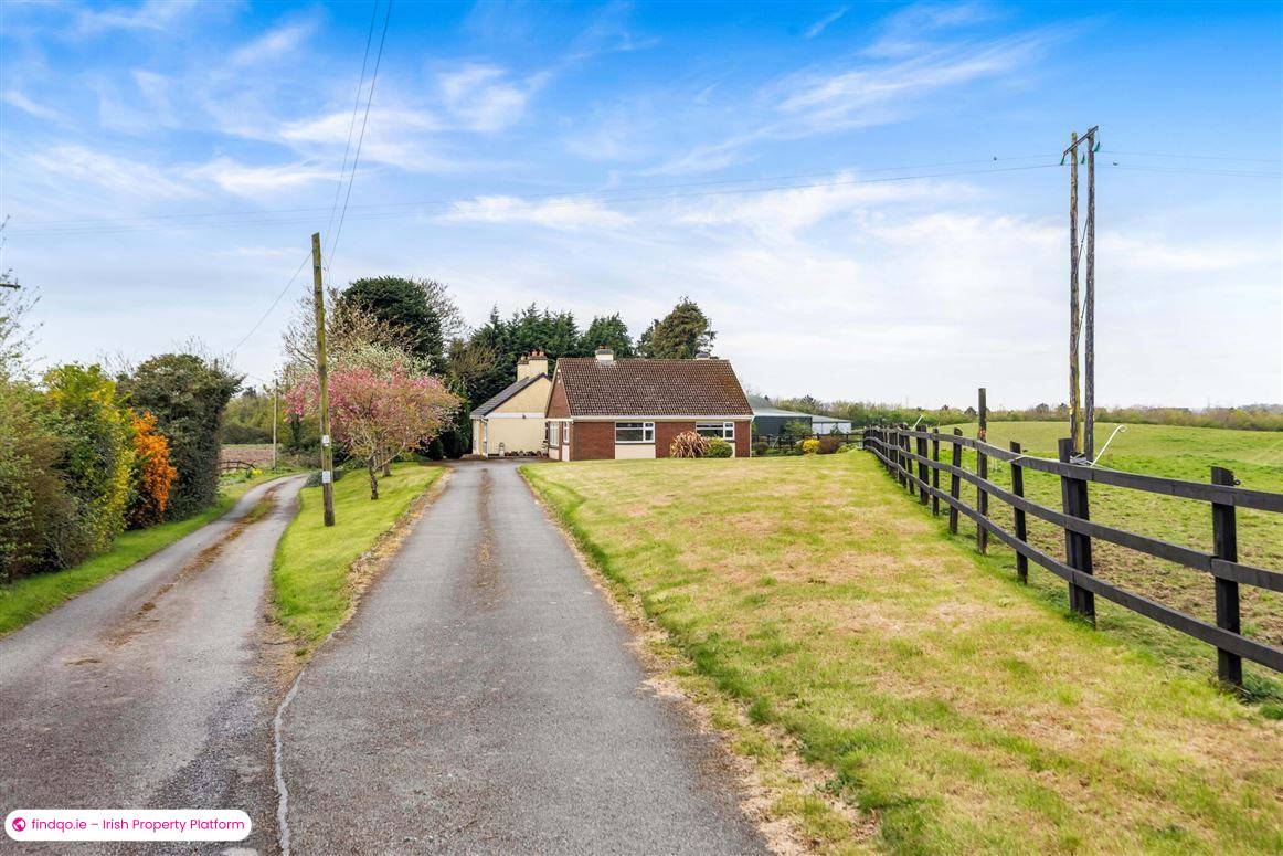 Bungalow for Sale in The Ward, Dublin 11