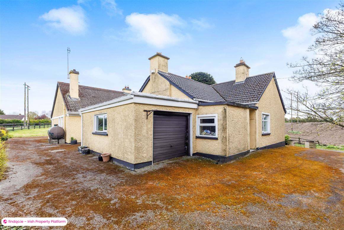 Bungalow for Sale in The Ward, Dublin 11