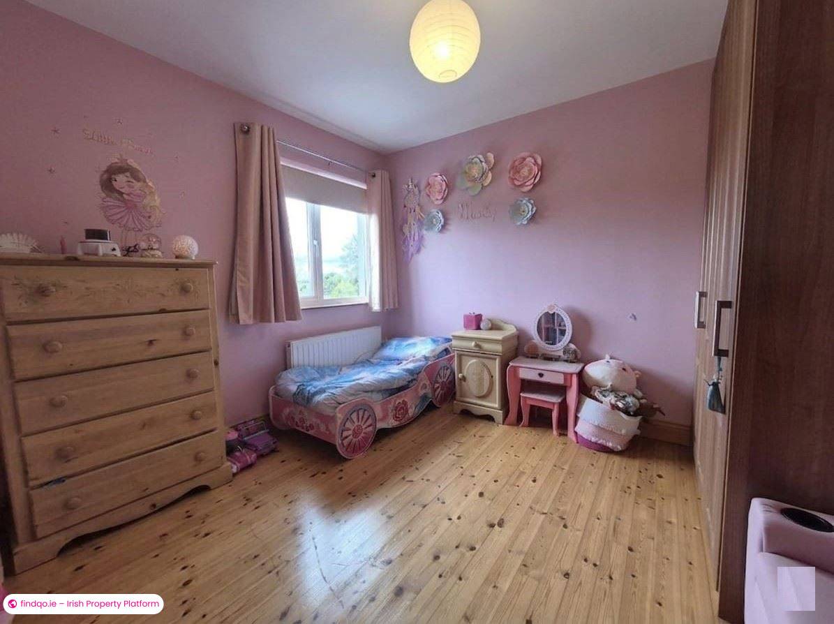 Semi-detached house for Sale in Kinnegad, Westmeath