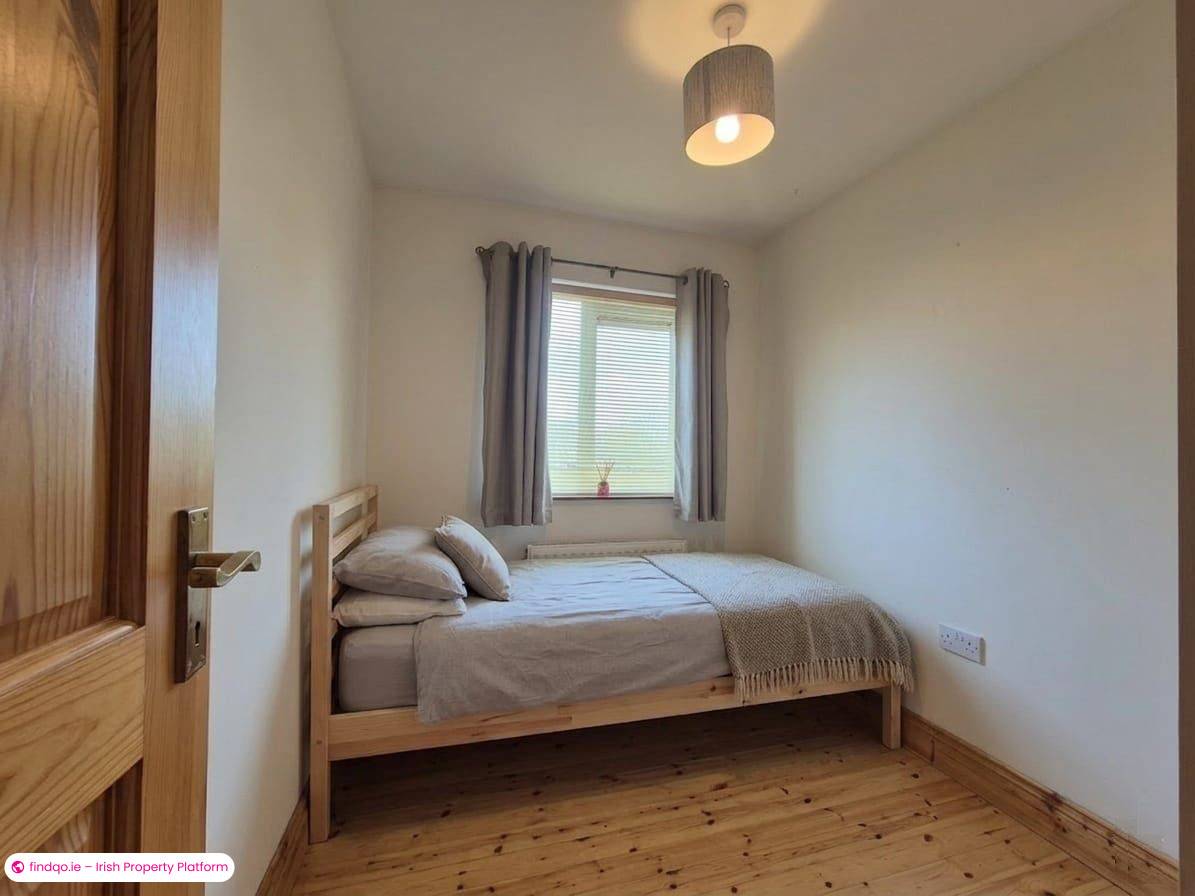 Semi-detached house for Sale in Kinnegad, Westmeath