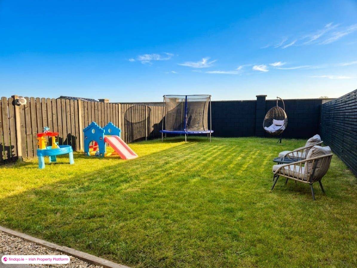 Semi-detached house for Sale in Kinnegad, Westmeath