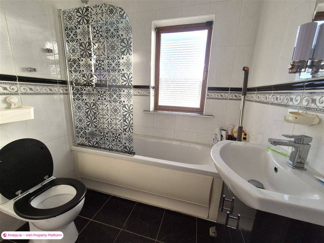 Semi-detached house for Sale in Edenderry, Offaly