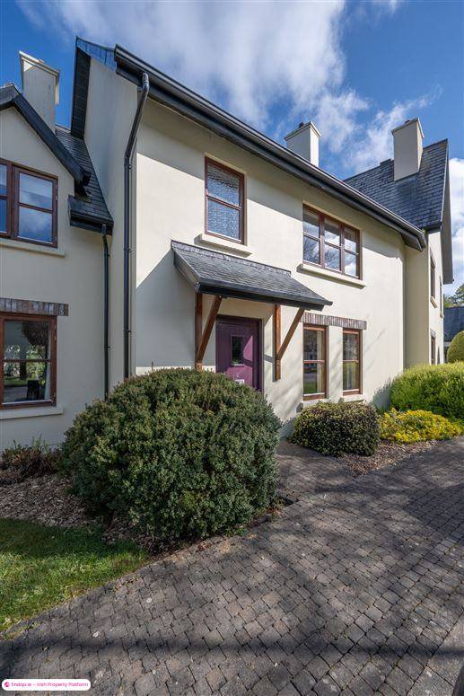 Terraced house for Sale in Fota, Cork