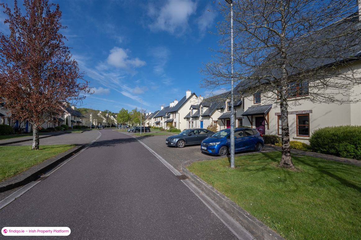 Terraced house for Sale in Fota, Cork