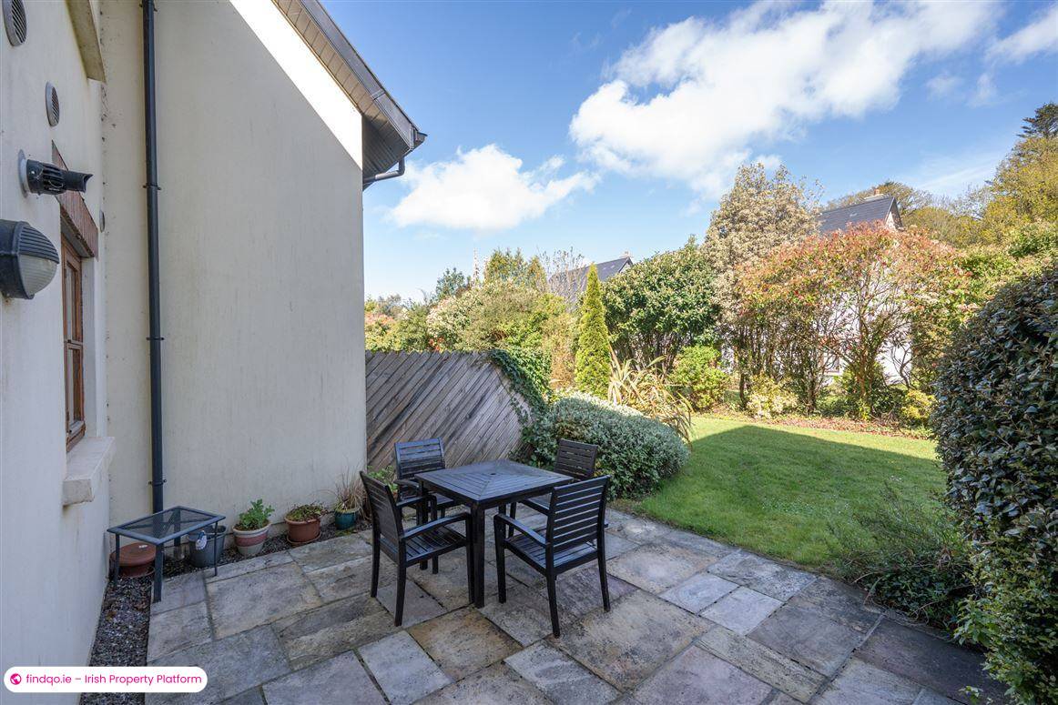 Terraced house for Sale in Fota, Cork